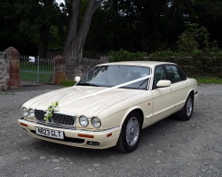 Jaguar XJ6