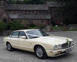 Jaguar XJ6