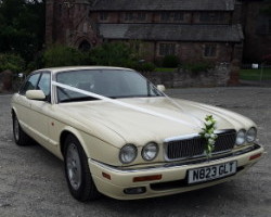 Jaguar XJ6